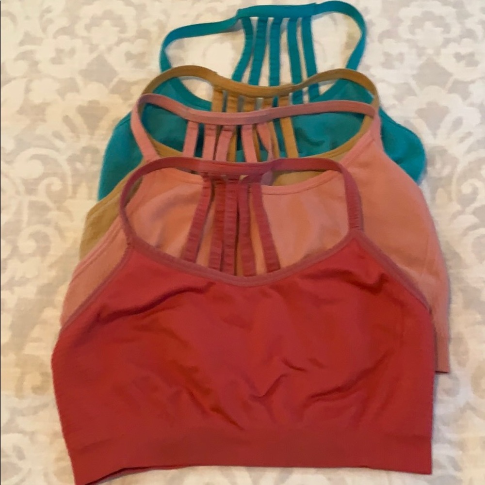 Jockey sports bra bundle